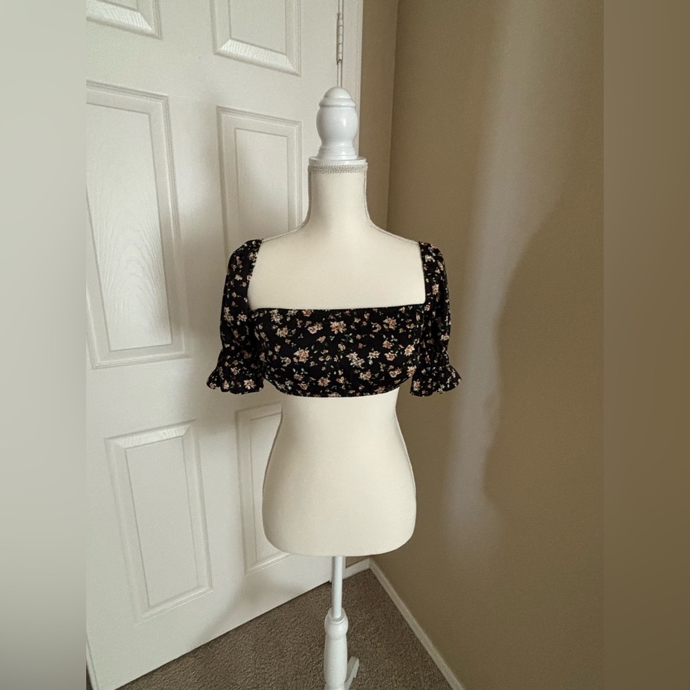 Flower crop top